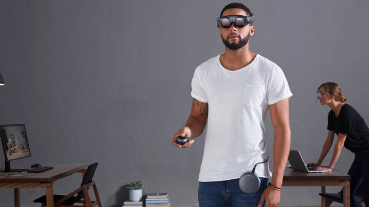 Magic Leap One mixed reality headset is now available to buy