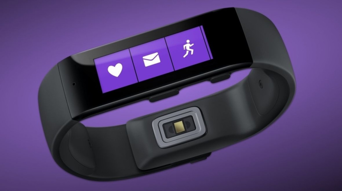 ​Microsoft Band gets big update and now features a tiny on-screen keyboard