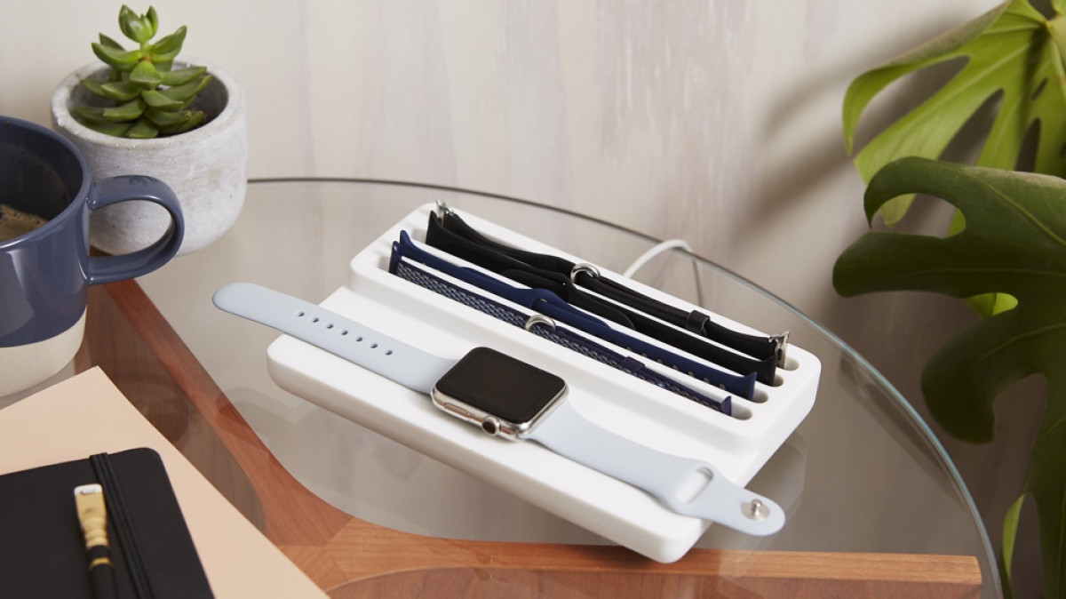 The best Apple Watch and iPhone charging stands to buy