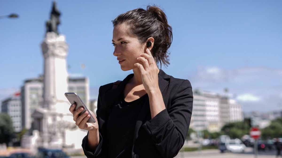 Bragi's wearable exit proves just how hard it is to make a true hearable