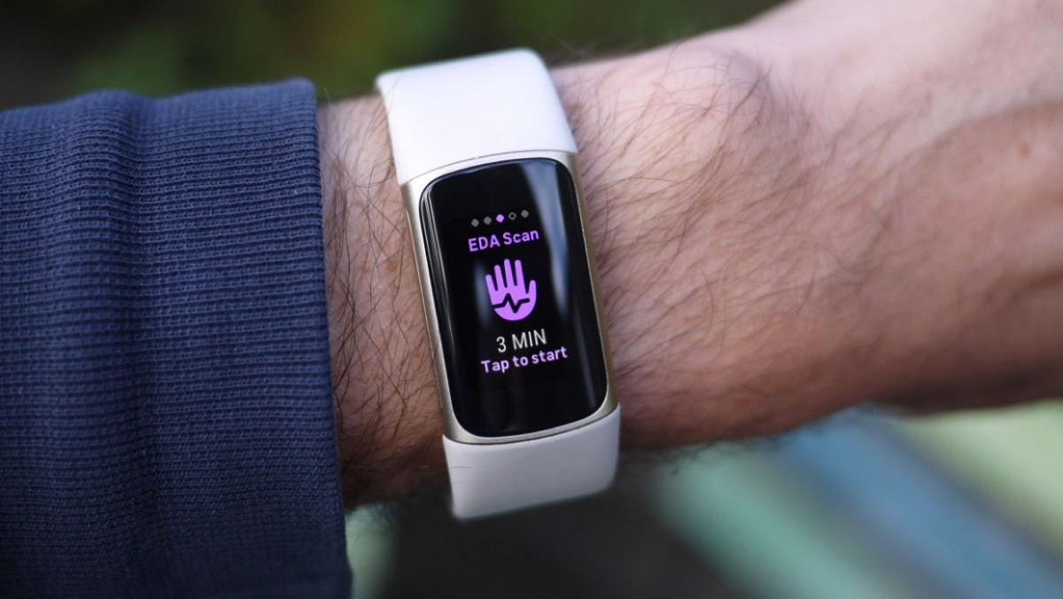 New Fitbit patent targets depression and bipolar detection