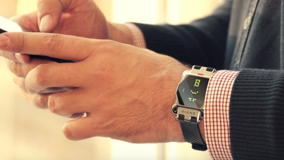Emvio smartwatch keeps tabs on your stress levels