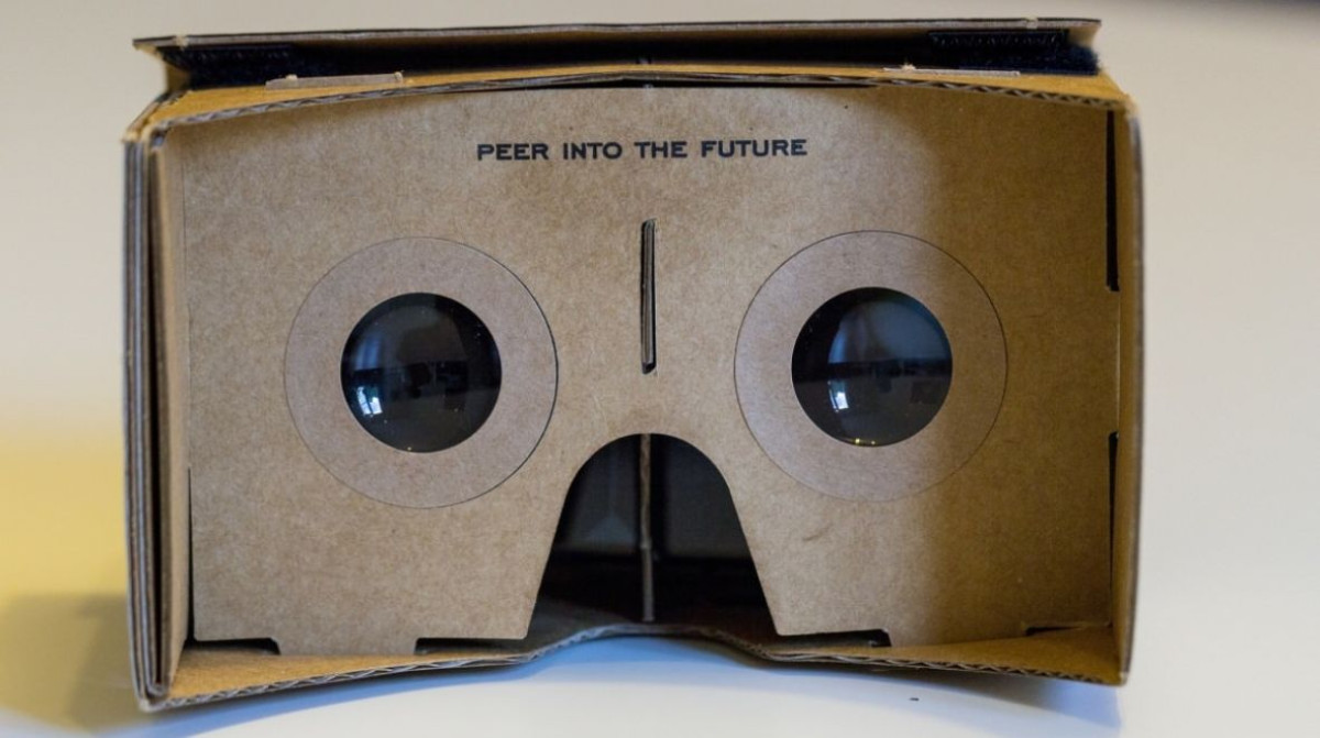 Google's 'Works with Cardboard' badge is coming to VR viewers
