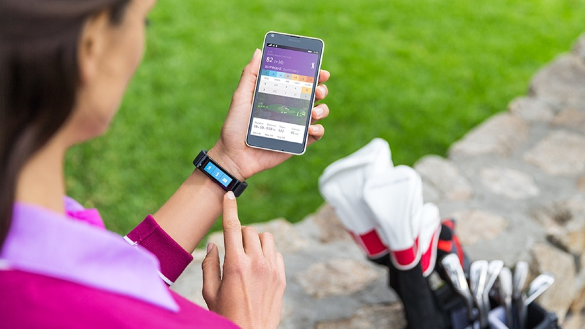Microsoft Band golf features take a swing