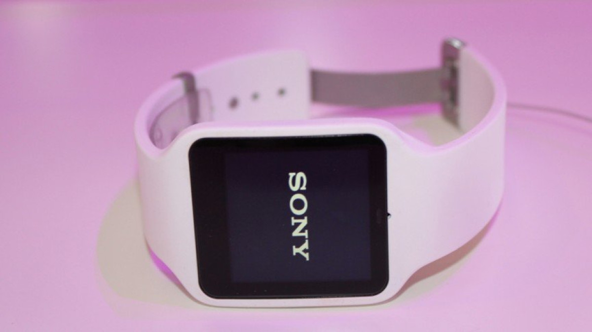 New Sony app offers more SmartWatch 3 watch faces to download