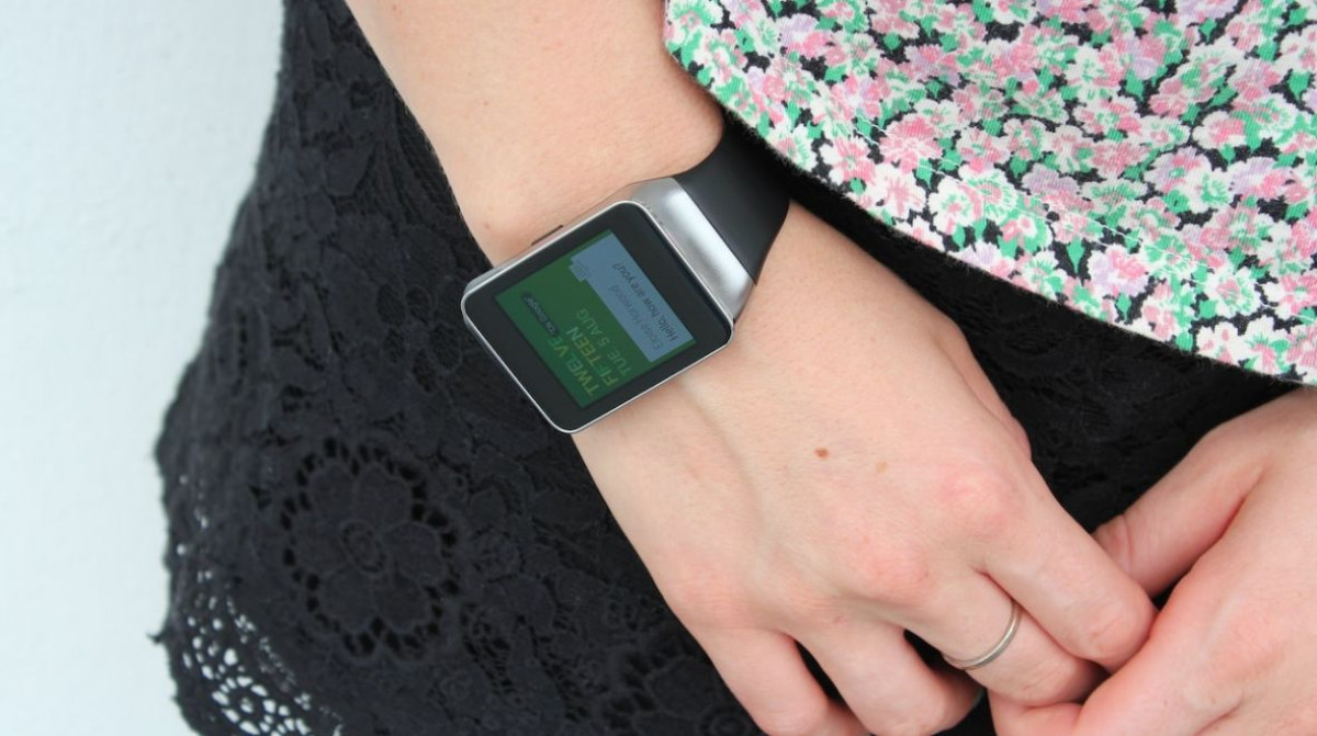Your smartwatch might let hackers track your typing