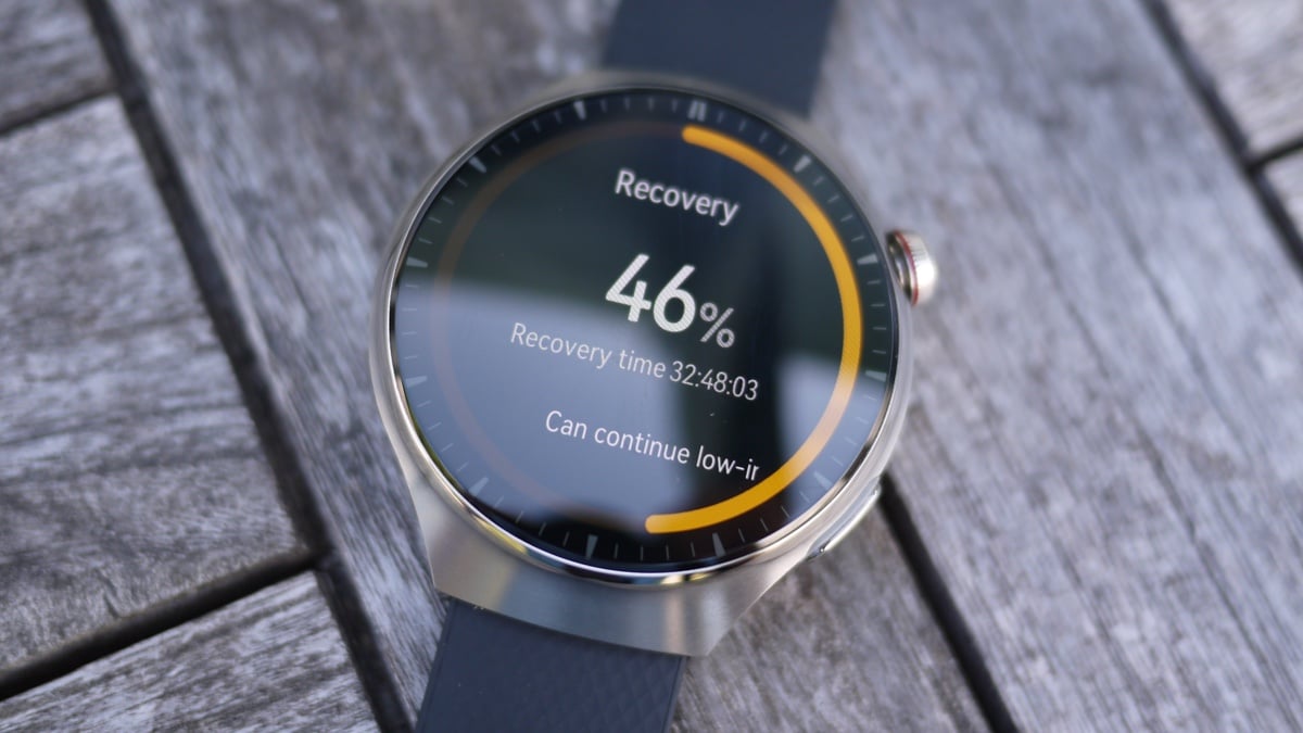 huawei watch showing recovery score