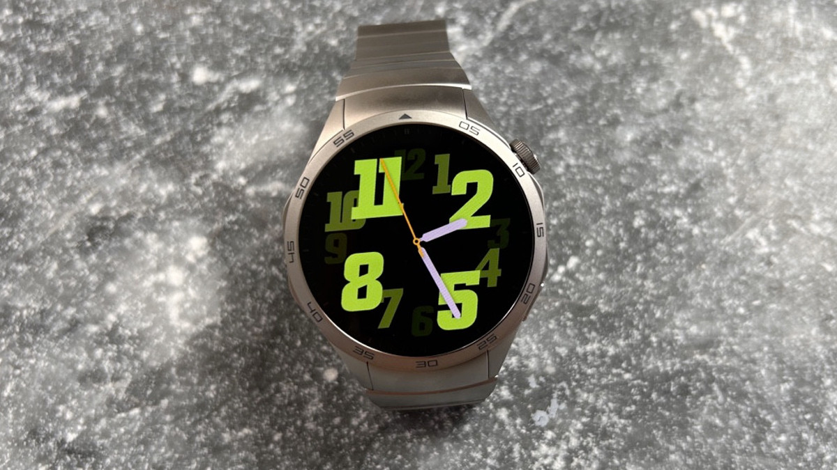 How to change the time on a Huawei Watch GT 4