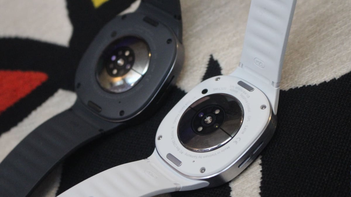 Samsung_Galaxy_Watch_8dd