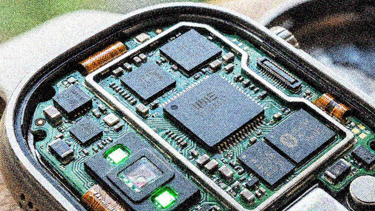 smartwatch-chip-chipset-internals-composite