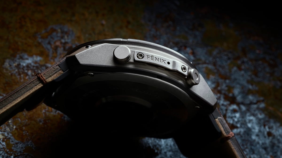 fenix 9 close up