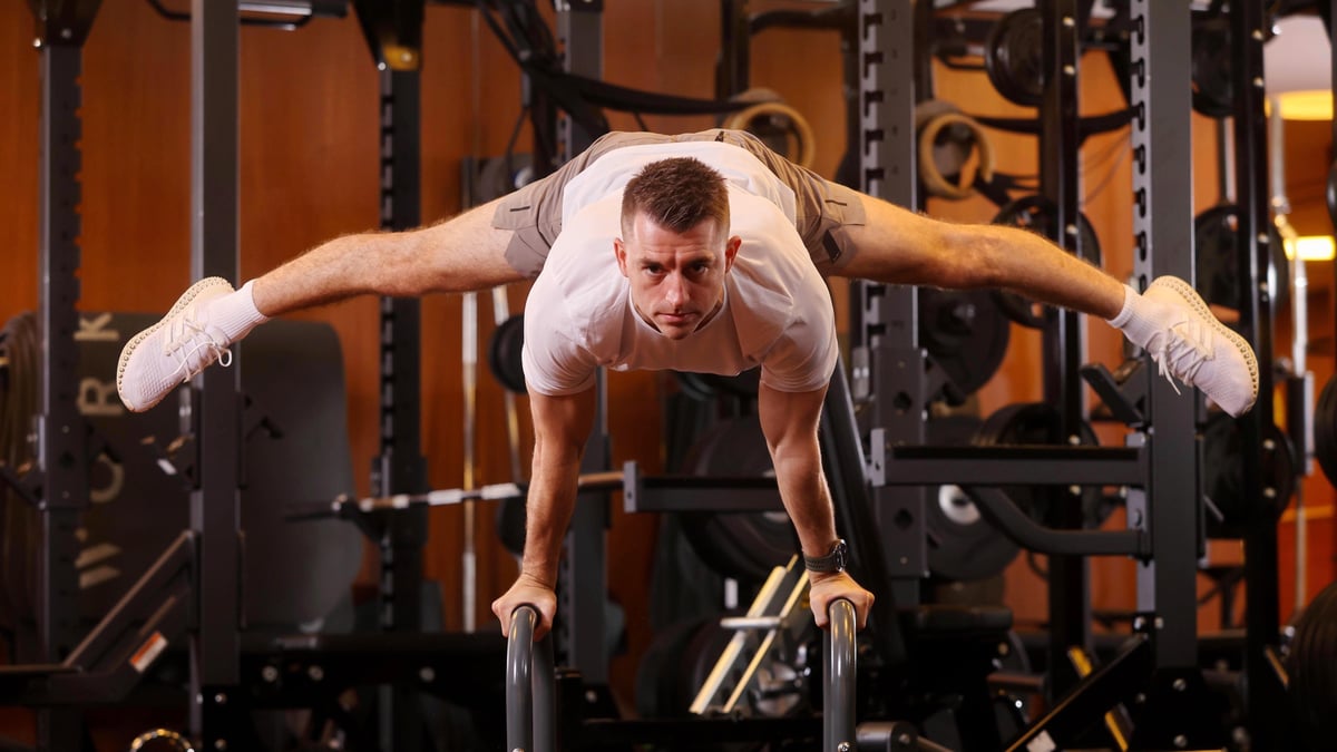 max whitlock samsung hero