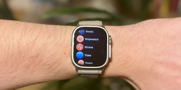 Strava app on Apple Watch Ultra 2