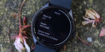 TicWatch Pro 5 Enduro software version