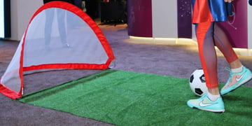 Qualcomm smart leggings could be a football manager's best friend