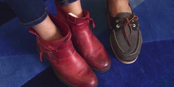 Dorothy summons a cab with a click of your heels