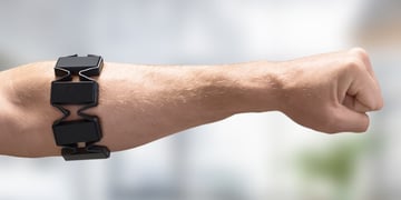 5 awesome ways the Myo gesture control wearable is being embraced