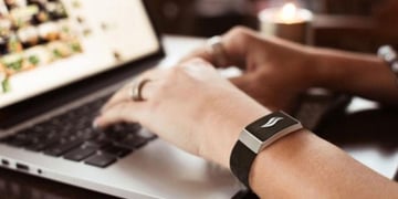 WellBe stress tracking bracelet hits Kickstarter
