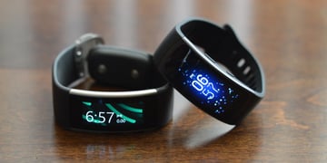 Samsung Gear Fit2 v Microsoft Band 2: Fitness tracker hybrid showdown
