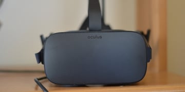 ​Oculus room-scale tracking is on its way
