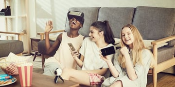 You can pre-order the new Samsung Gear VR now in the US