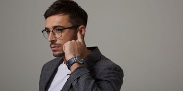 Sgnl smartwatch strap lets you take calls from your fingertip (and it actually works)