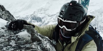 PhiPAL wants to turn your dumb sports helmet into a smarter one