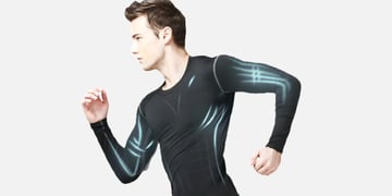Coollang's smart fitness clothing counts crunches and squats