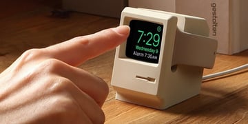 This stand will turn your Apple Watch into a mini Macintosh