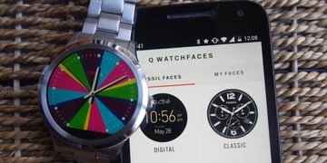 Smartwatch companion app installs explored: Who tops the downloads list?