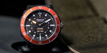 Alpina's Seastrong Horological is a hybrid smartwatch for divers