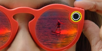 Forget the bots, now anyone can buy a pair of Snap Spectacles