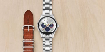 Fossil Q x Cory Richards is a dress smartwatch designed by an adventurer
