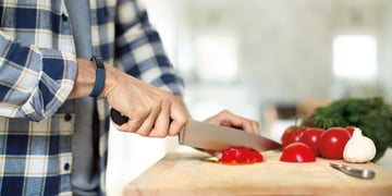 This food tracking tech knows what you're eating from your arm movements