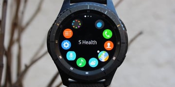 Samsung's Gear S3 software, Tizen, is said to be riddled with security holes