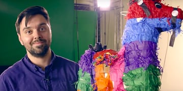 Pottery, piñatas and football: The brilliant ways people are using HTC's Vive Tracker
