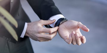 Smart Buckle will turn your regular watch into a smartwatch