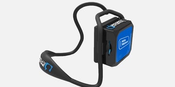 Translate One2One earpiece promises to translate languages in just seconds