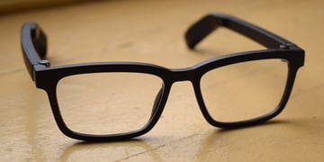 Trying on Vue's smartglasses: There's nothing to see in this stealth hearable