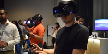 Samsung Odyssey is the first Mixed Reality headset that can truly take on Oculus