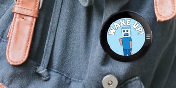 This AMOLED smart button lets you share your passions in GIF form