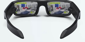 Apple, Snap and Facebook met with AR suppliers at CES 2018, says report