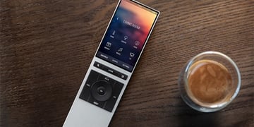 Neeo smart remote smashes $1.5m on Kickstarter
