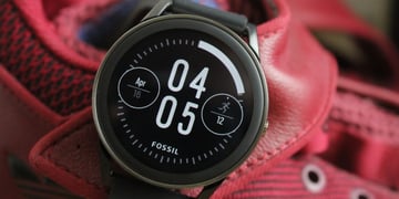 Fossil Q Control review