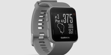 Garmin Approach S10 is the company's latest entry-level golf watch