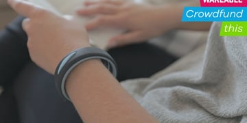 InstaDreamer uses Pavlovian conditioning to help you learn the art of lucid dreaming
