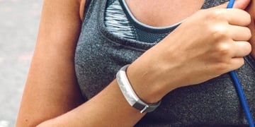 Jawbone Health will play nice with the Apple Watch