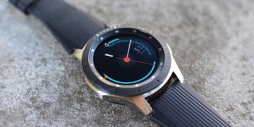 Samsung patent reveals its next smartwatch may feature physical hands