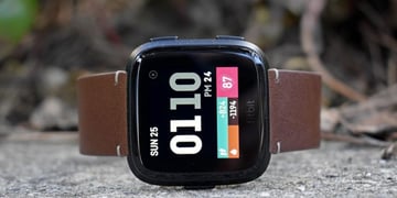 ​Fitbit Versa gets big Black Friday discount