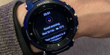 How to use voice commands on Wear OS